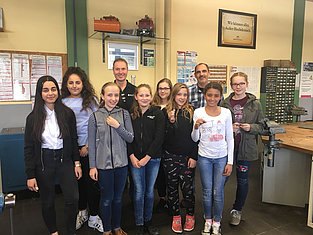 Girls'Day 2018 - Gruppenfoto Girls'Day 2018 - Gruppenfoto