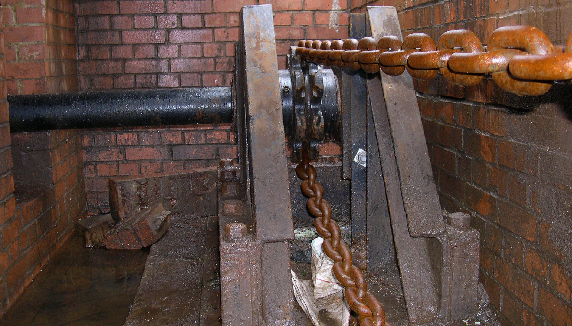 How Does A Dry Dock Caisson Work Design Talk